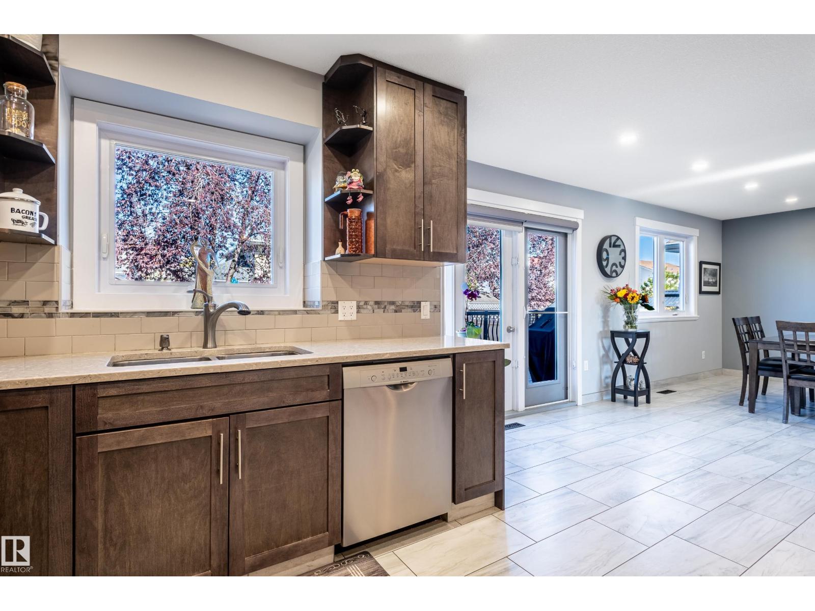 6230 159a Av Nw, Edmonton, Alberta T5Y 2R9 - Photo 27 - E4465032