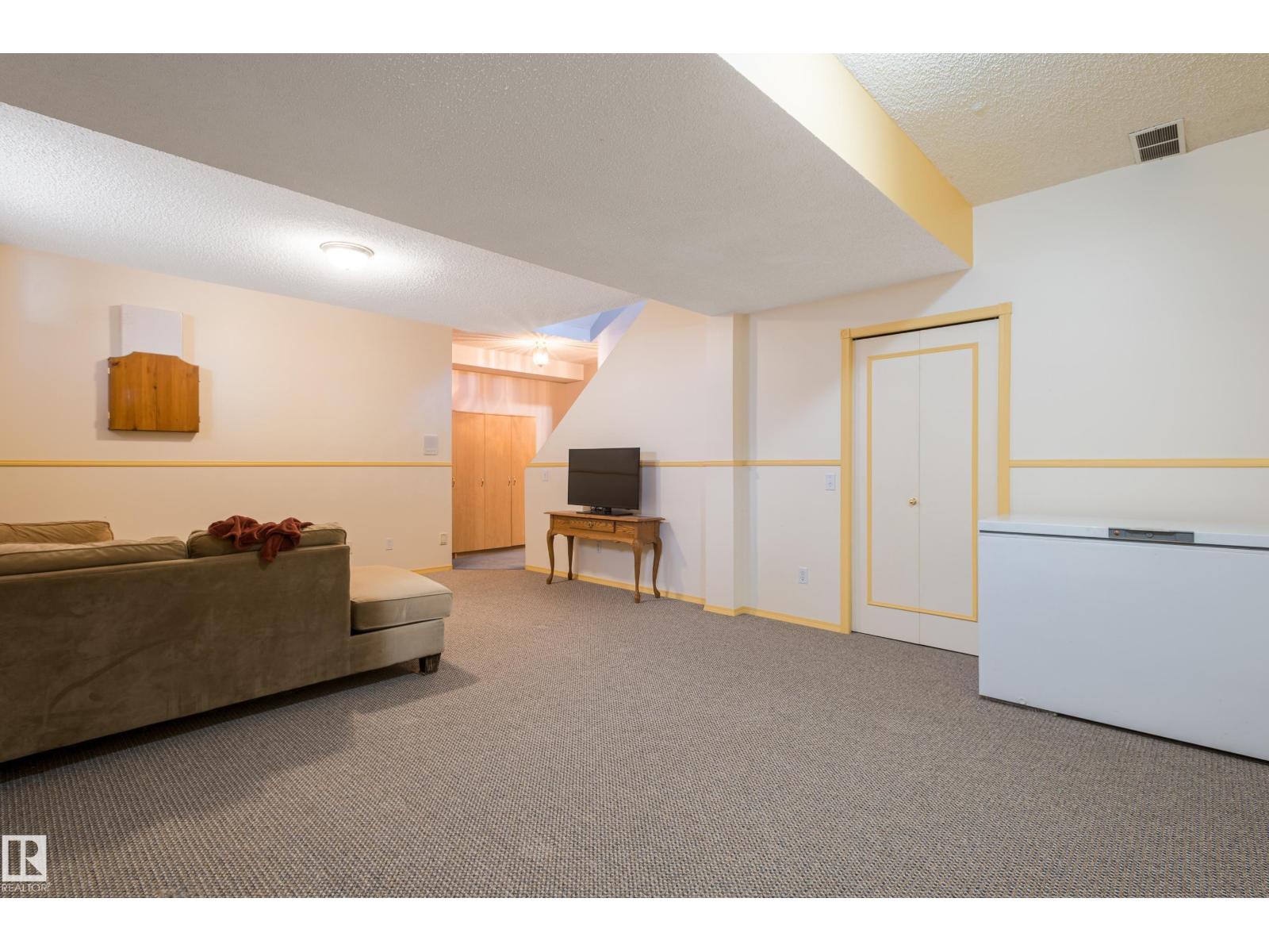 6230 159a Av Nw, Edmonton, Alberta T5Y 2R9 - Photo 51 - E4465032