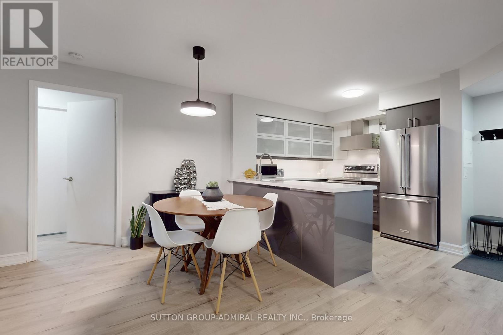 321 - 1000 King Street W, Toronto, Ontario M6K 3N1 - Photo 8 - C12518156