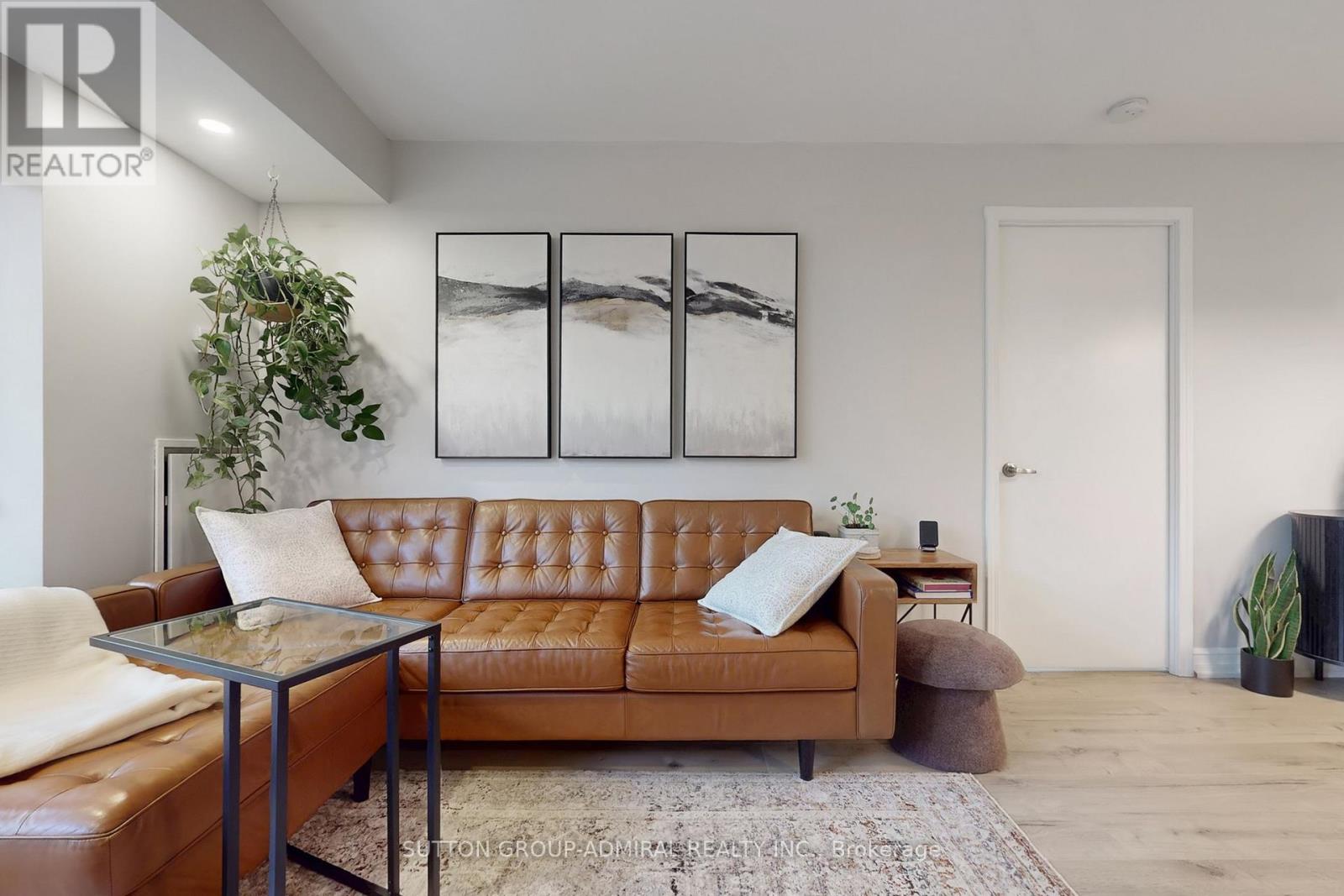 321 - 1000 King Street W, Toronto, Ontario M6K 3N1 - Photo 5 - C12518156