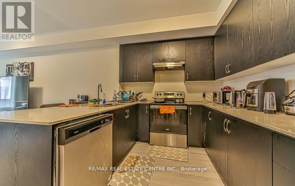 902 - 585 Colborne Street E, Brantford, Ontario N3S 0K4 - Photo 8 - X12520116