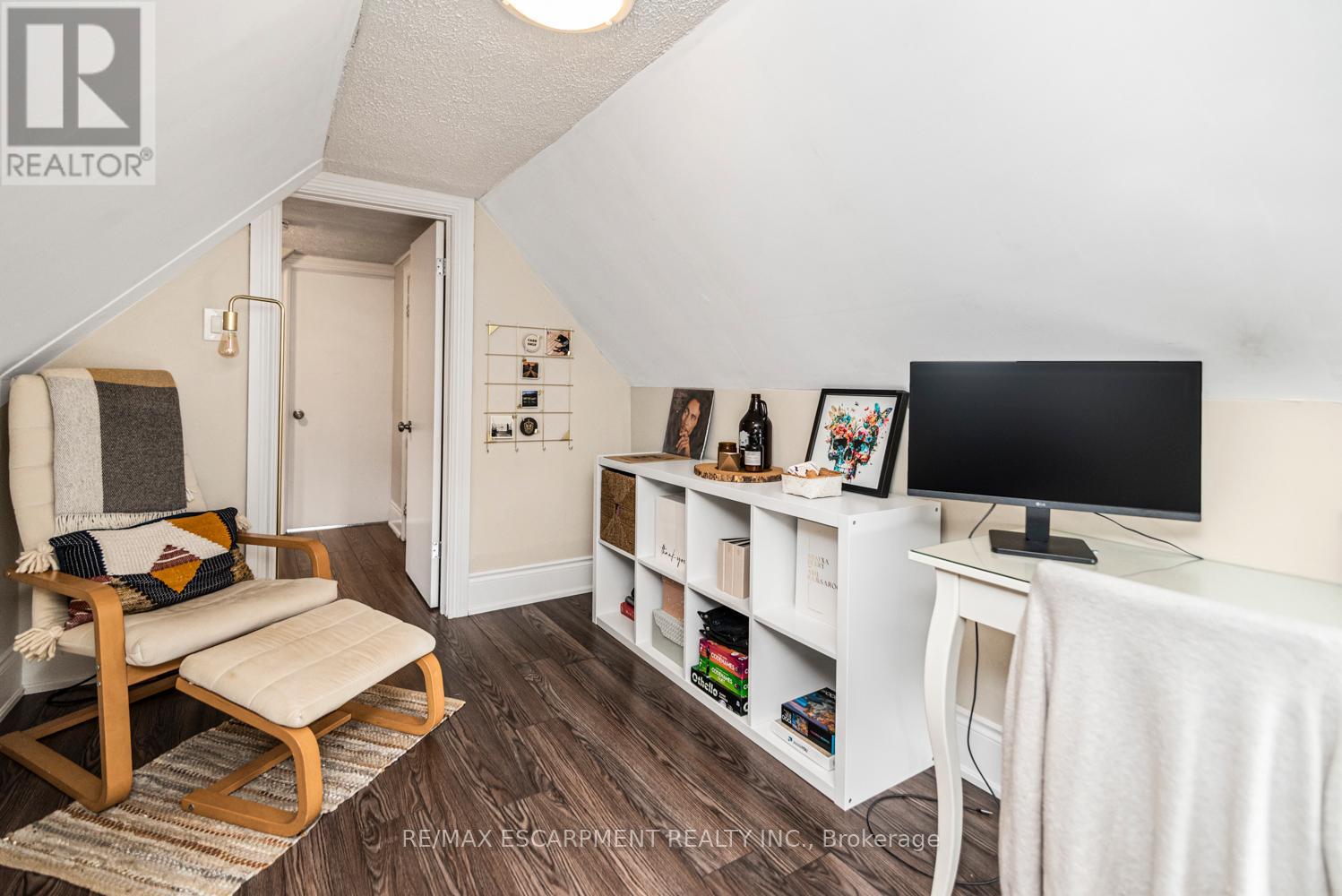 319 Hunter Street W, Hamilton, Ontario  L8P 1S5 - Photo 15 - X12520128