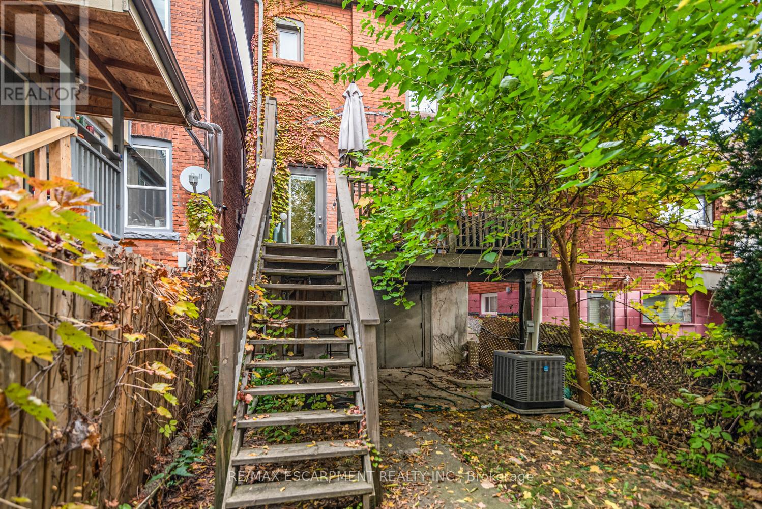 319 Hunter Street W, Hamilton, Ontario  L8P 1S5 - Photo 24 - X12520128