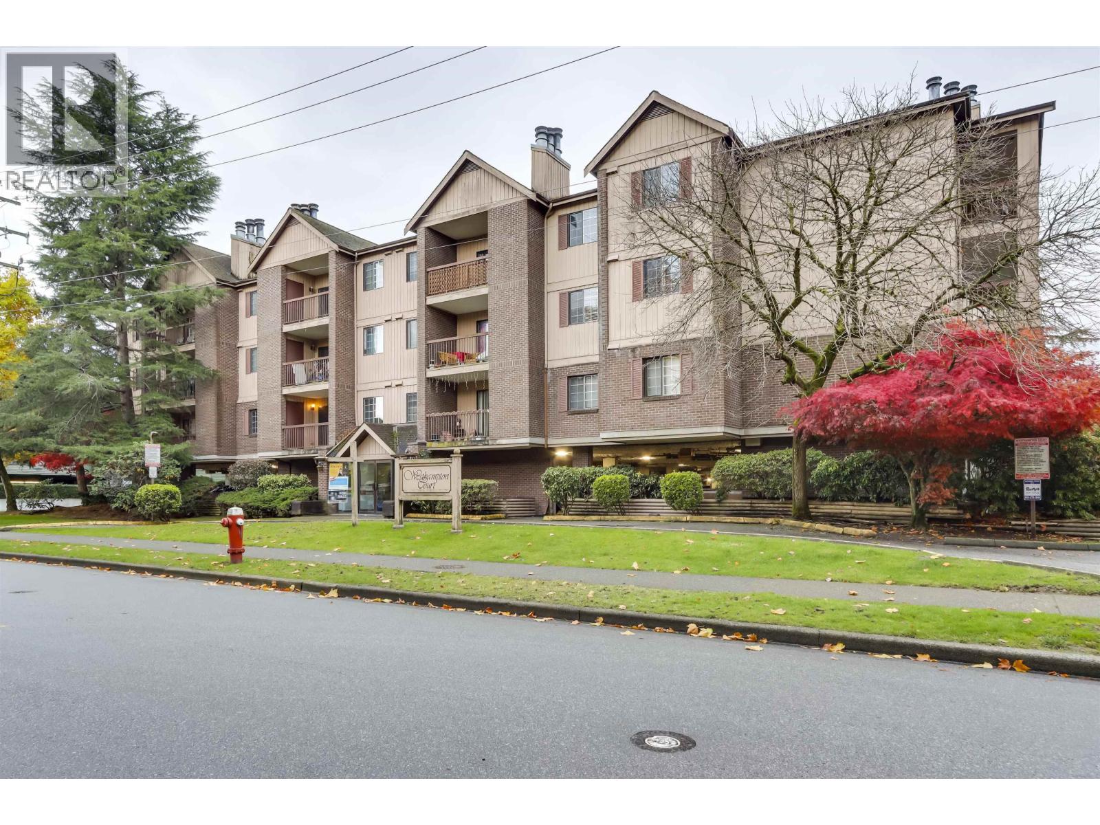 322 8500 ACKROYD ROAD, Richmond, British Columbia