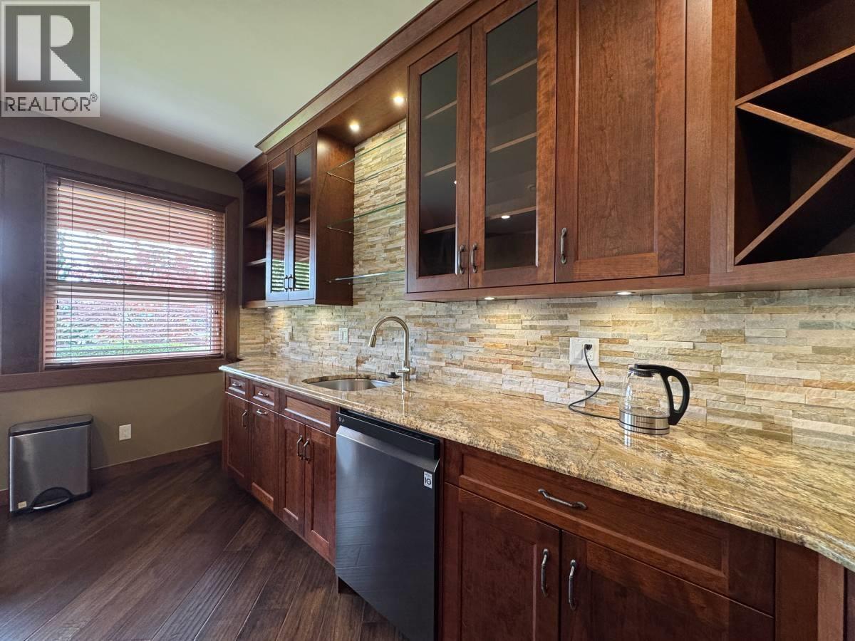 Lower 20998 River Rd, Maple Ridge, British Columbia  V2X 2A1 - Photo 10 - R3065662