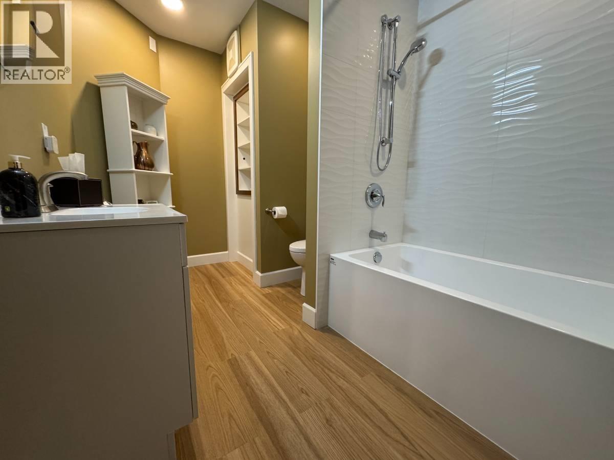 Lower 20998 River Rd, Maple Ridge, British Columbia  V2X 2A1 - Photo 16 - R3065662