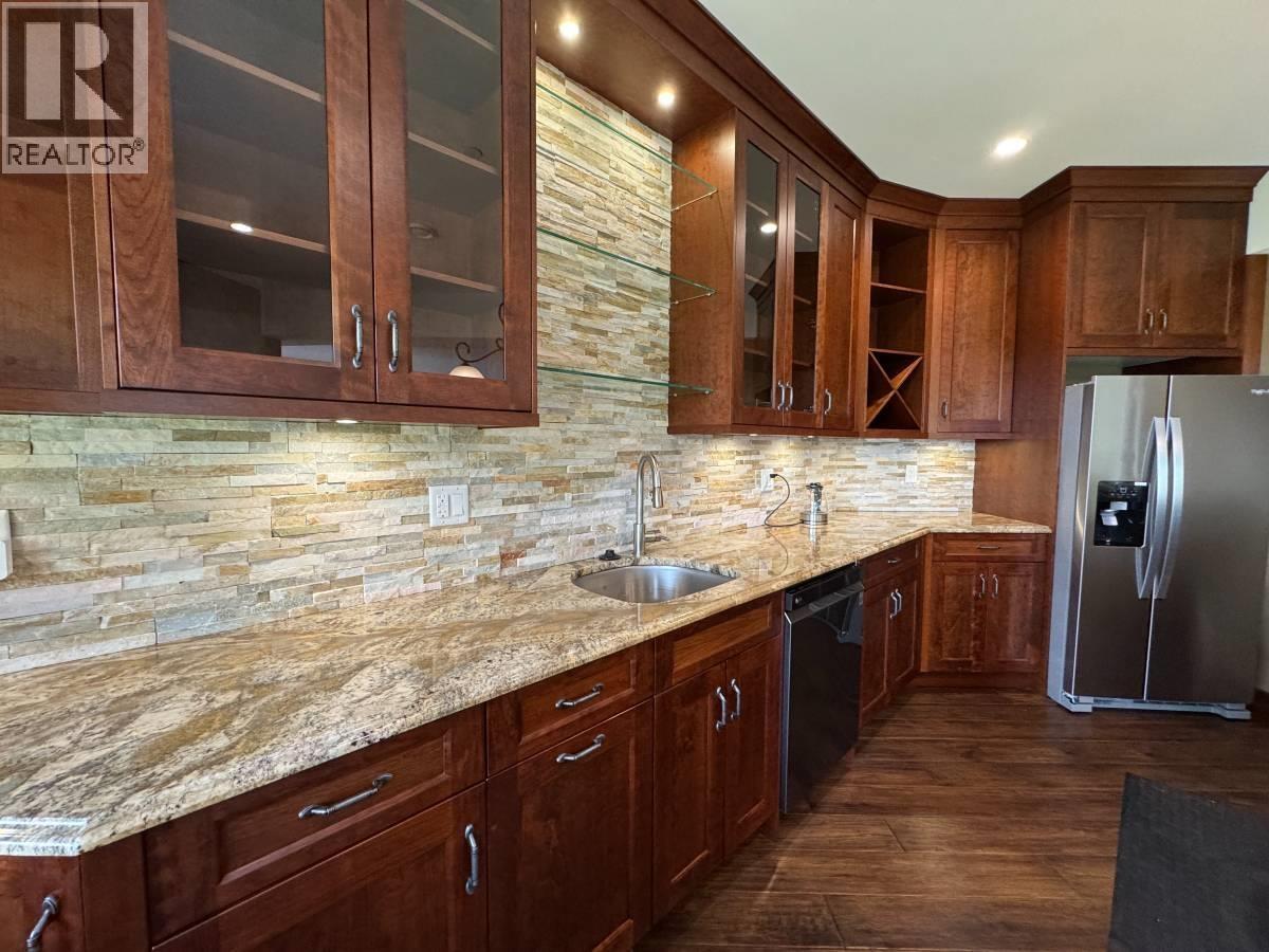 Lower 20998 River Rd, Maple Ridge, British Columbia  V2X 2A1 - Photo 9 - R3065662