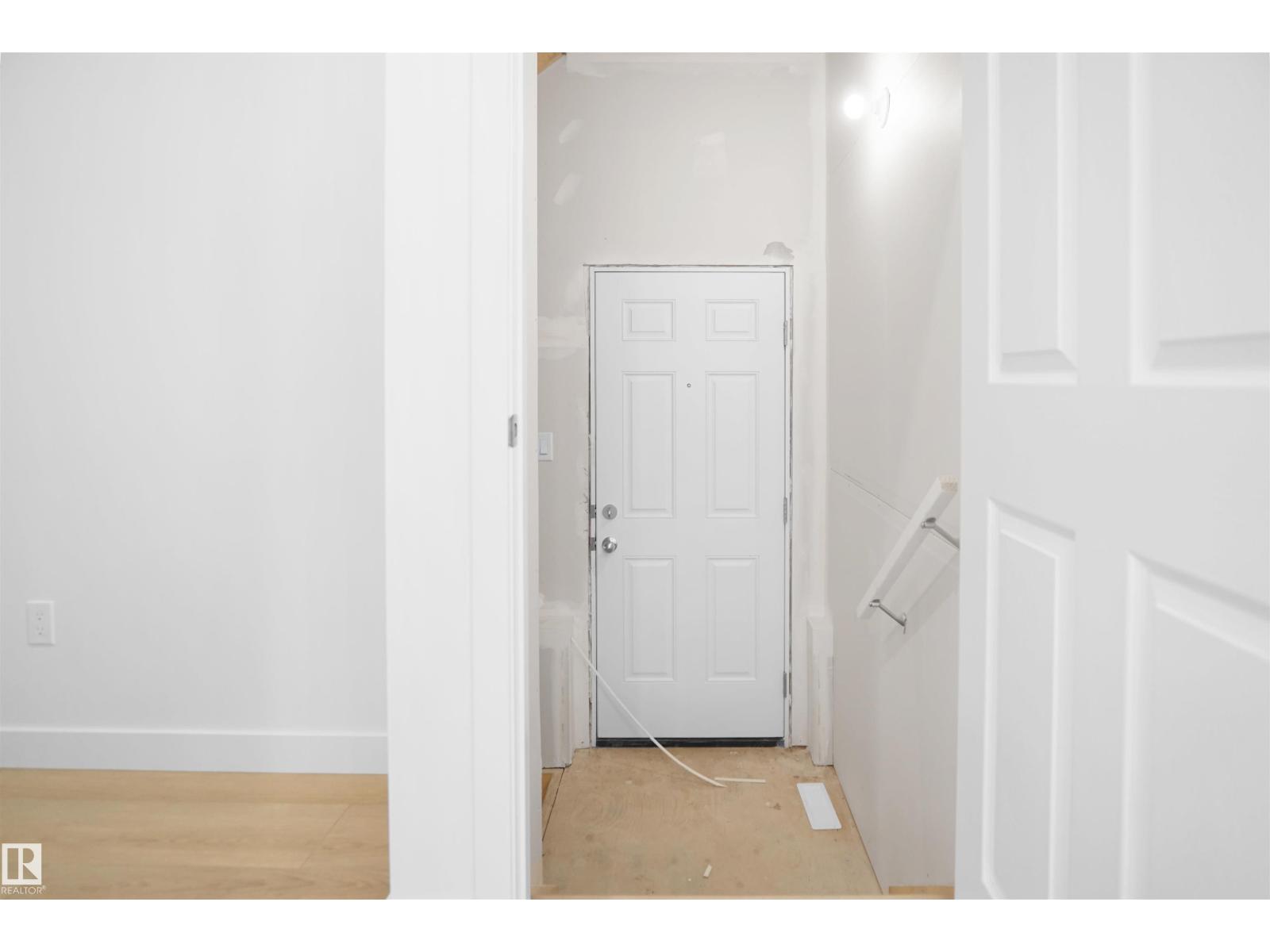 7243 182 Av Nw, Edmonton, Alberta  T5Y 4B7 - Photo 28 - E4465033