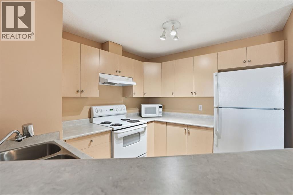 3318, 10 Prestwick Bay Se, Calgary, Alberta  T2Z 0B5 - Photo 10 - A2252158