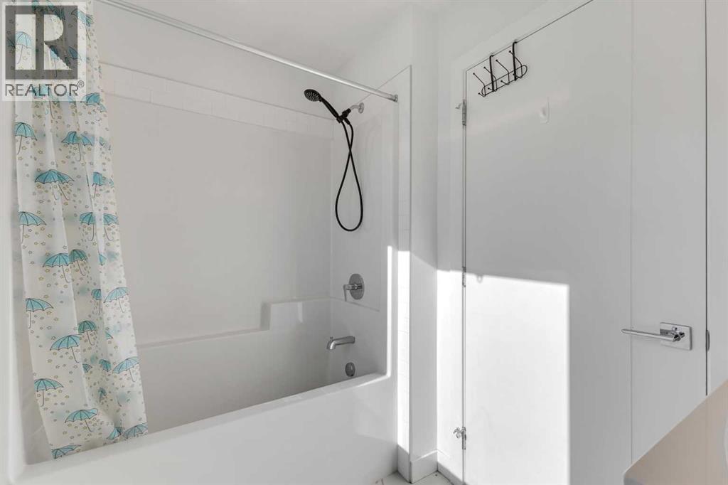 1801, 280 Chelsea Road, Chestermere, Alberta  T1X 2P4 - Photo 28 - A2266676