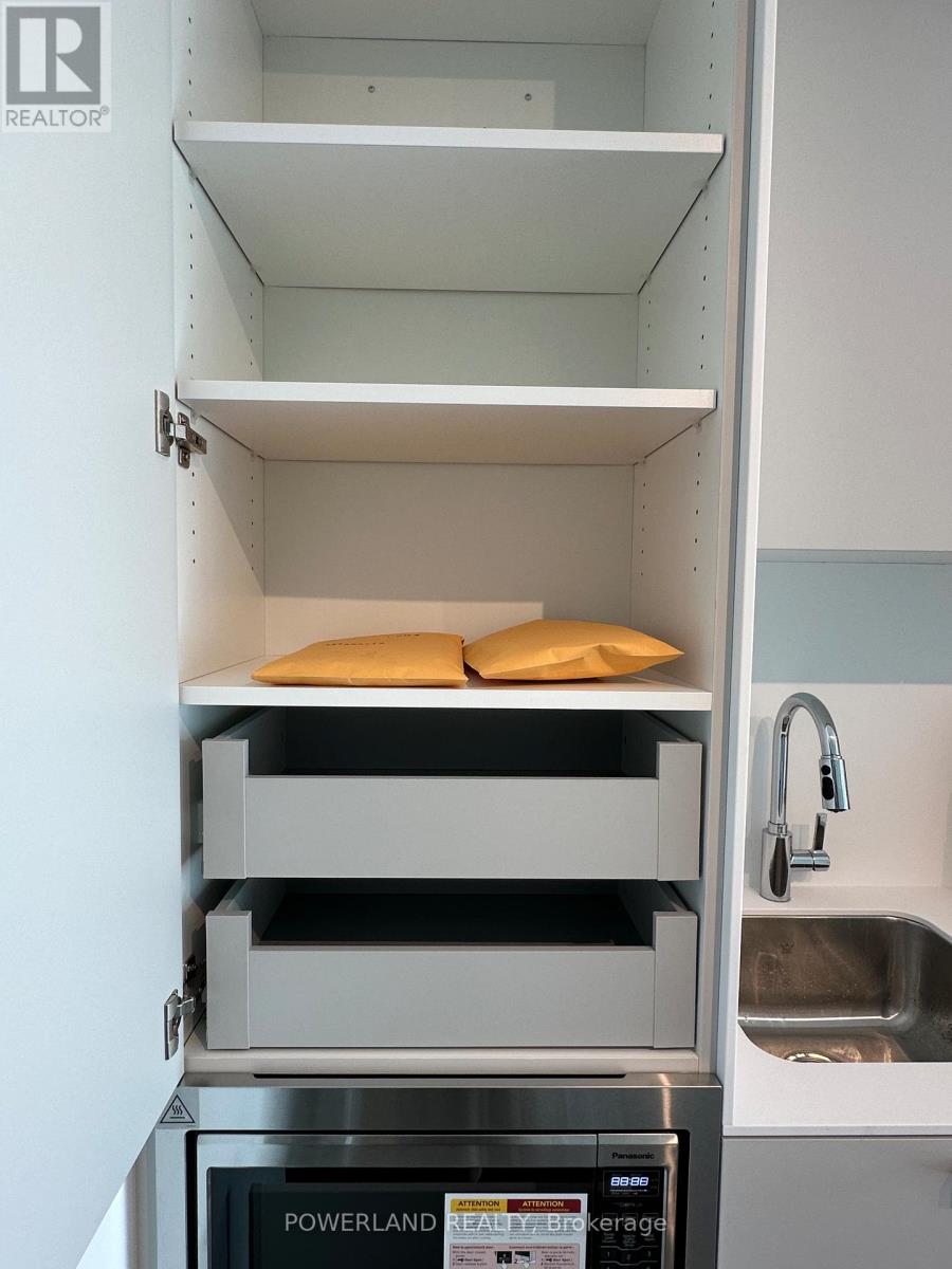 1709 - 88 Queen Street E, Toronto, Ontario M5C 0B6 - Photo 15 - C12520176