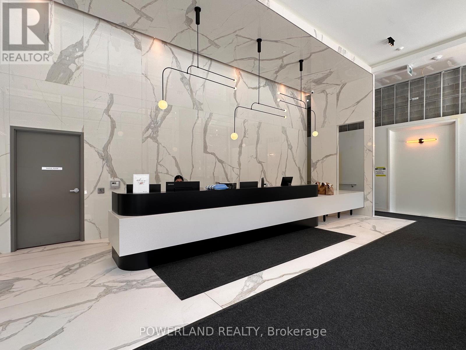 1709 - 88 Queen Street E, Toronto, Ontario M5C 0B6 - Photo 2 - C12520176