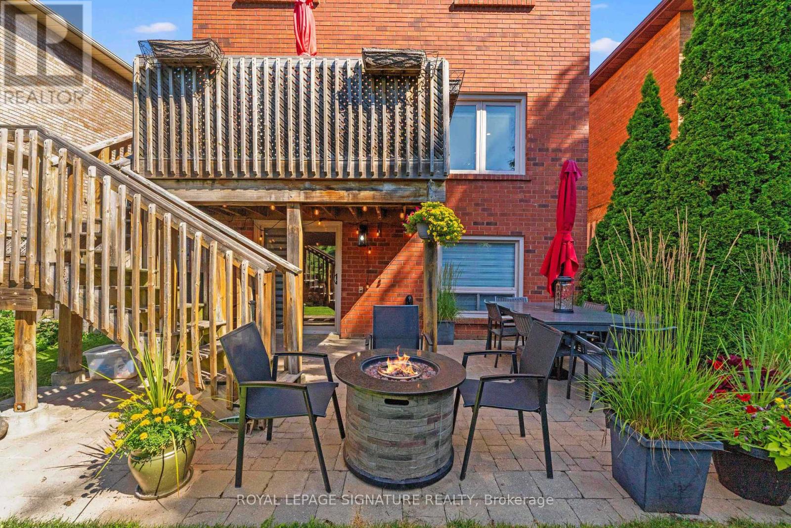 46 MARCHWOOD CRESCENT, Richmond Hill, Ontario