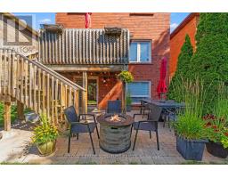 46 MARCHWOOD CRESCENT, Richmond Hill, Ontario