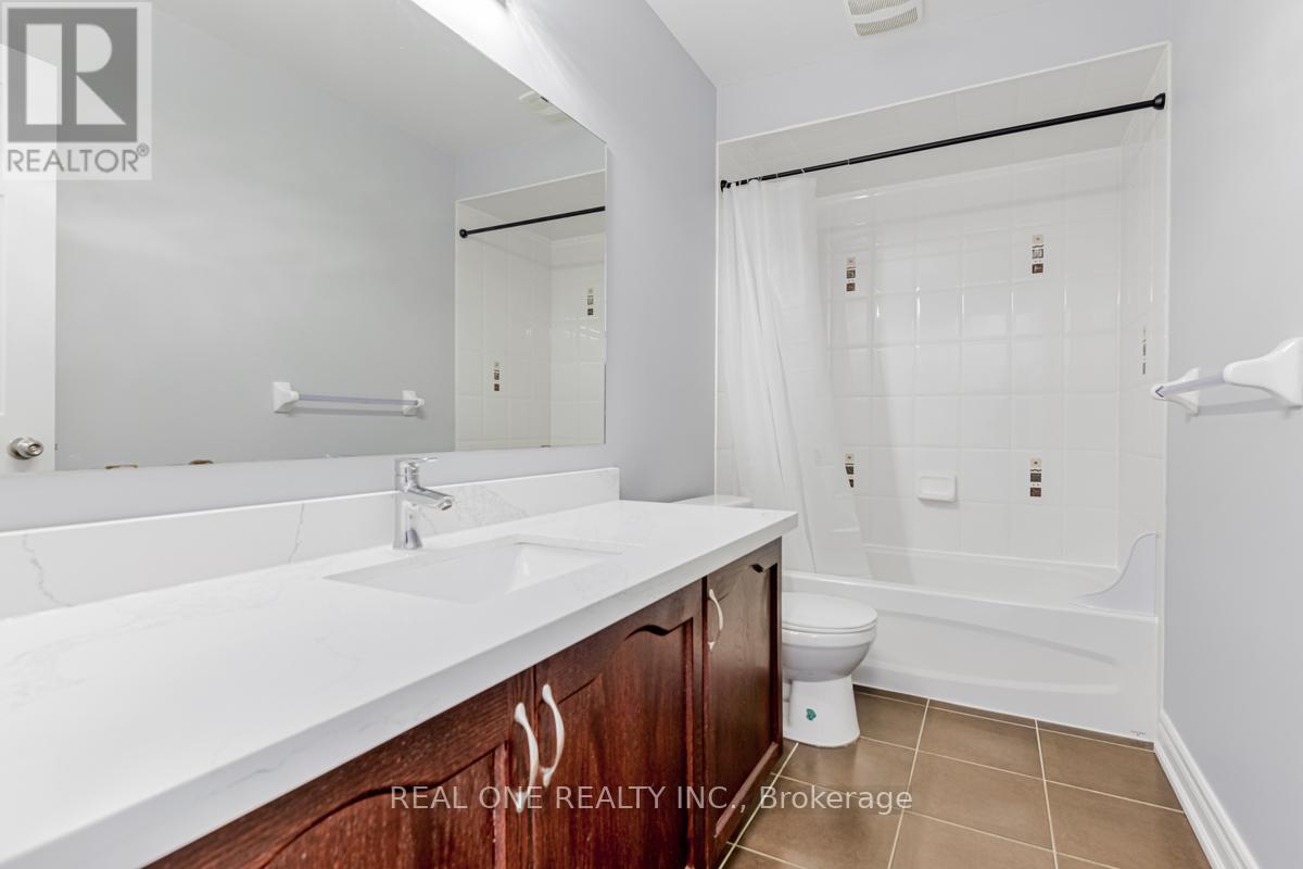 42 Beehive Lane, Markham, Ontario L6E 0K6 - Photo 17 - N12520186