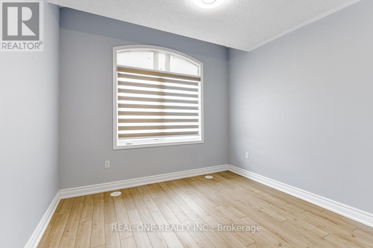 42 Beehive Lane, Markham, Ontario L6E 0K6 - Photo 18 - N12520186