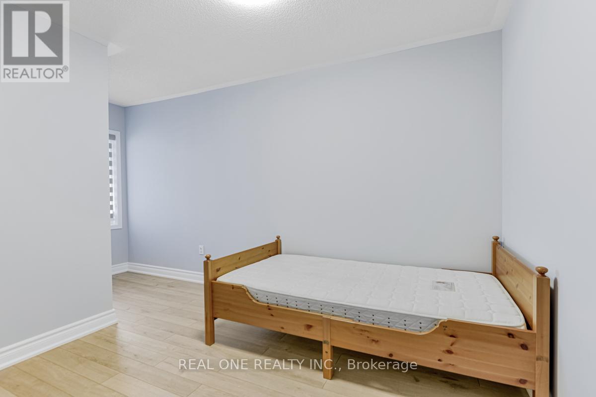 42 Beehive Lane, Markham, Ontario L6E 0K6 - Photo 20 - N12520186