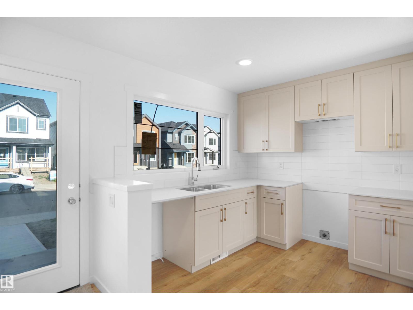 2103 210 St Nw, Edmonton, Alberta  T5S 0T1 - Photo 6 - E4463489