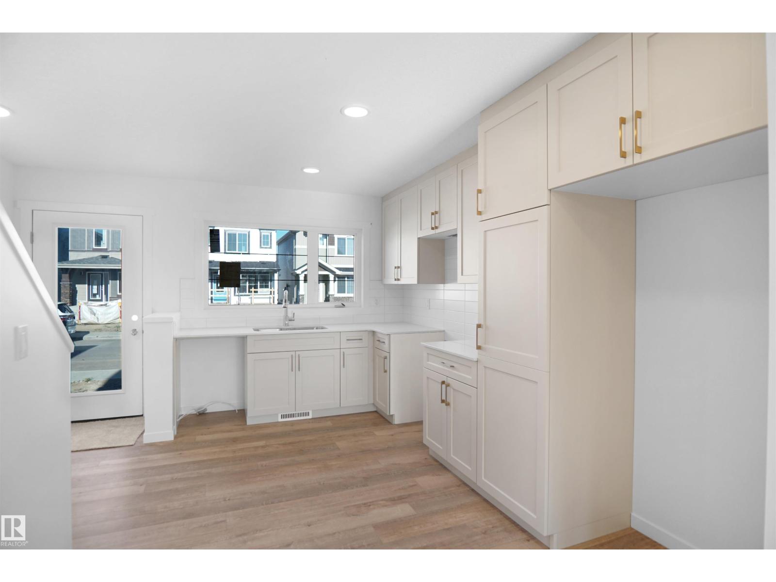 2103 210 St Nw, Edmonton, Alberta  T5S 0T1 - Photo 5 - E4463489