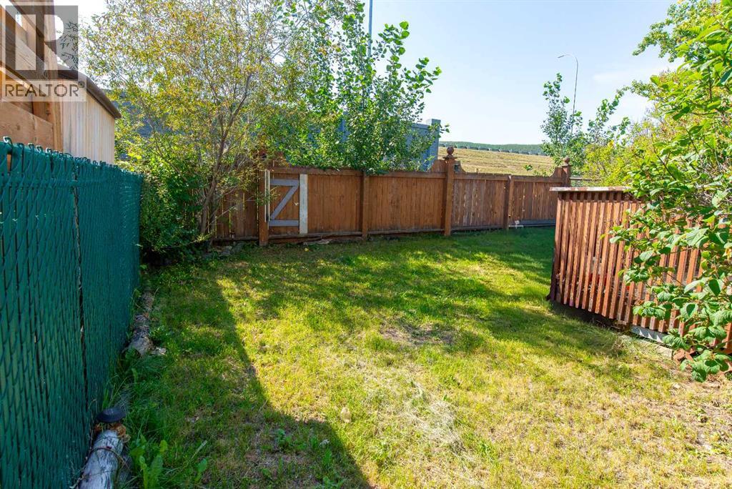 152 Valley Meadow Close Nw, Calgary, Alberta  T3B 5M2 - Photo 26 - A2264621