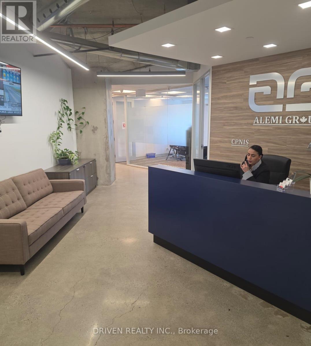 1000 - 4950 YONGE STREET, Toronto, Ontario