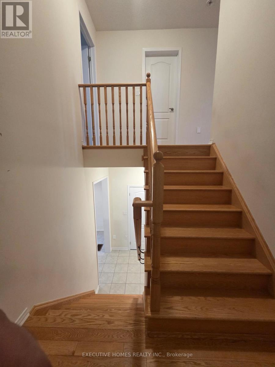 204 Maclachlan Avenue, Haldimand, Ontario  N3W 0E2 - Photo 13 - X12520184