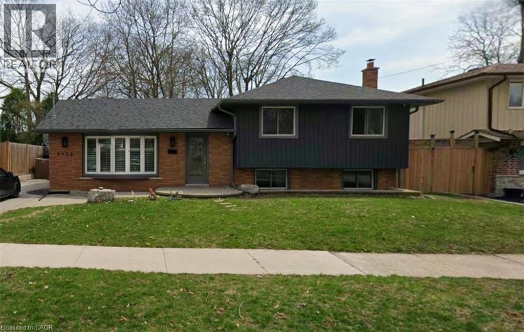 2402 GRENALLEN Drive, Burlington, Ontario