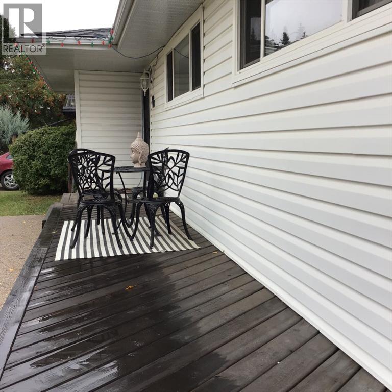 16 Mcleod Drive, Whitecourt, Alberta  T7S 1H4 - Photo 28 - A2262674