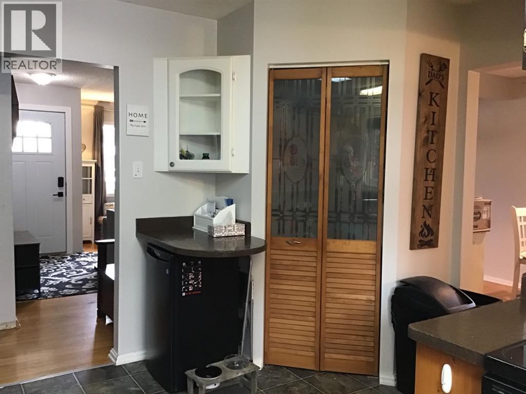 16 Mcleod Drive, Whitecourt, Alberta  T7S 1H4 - Photo 29 - A2262674