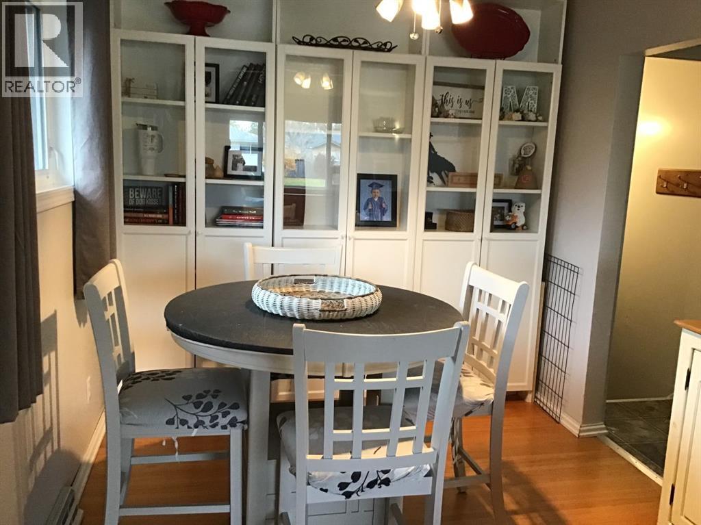 16 Mcleod Drive, Whitecourt, Alberta  T7S 1H4 - Photo 5 - A2262674