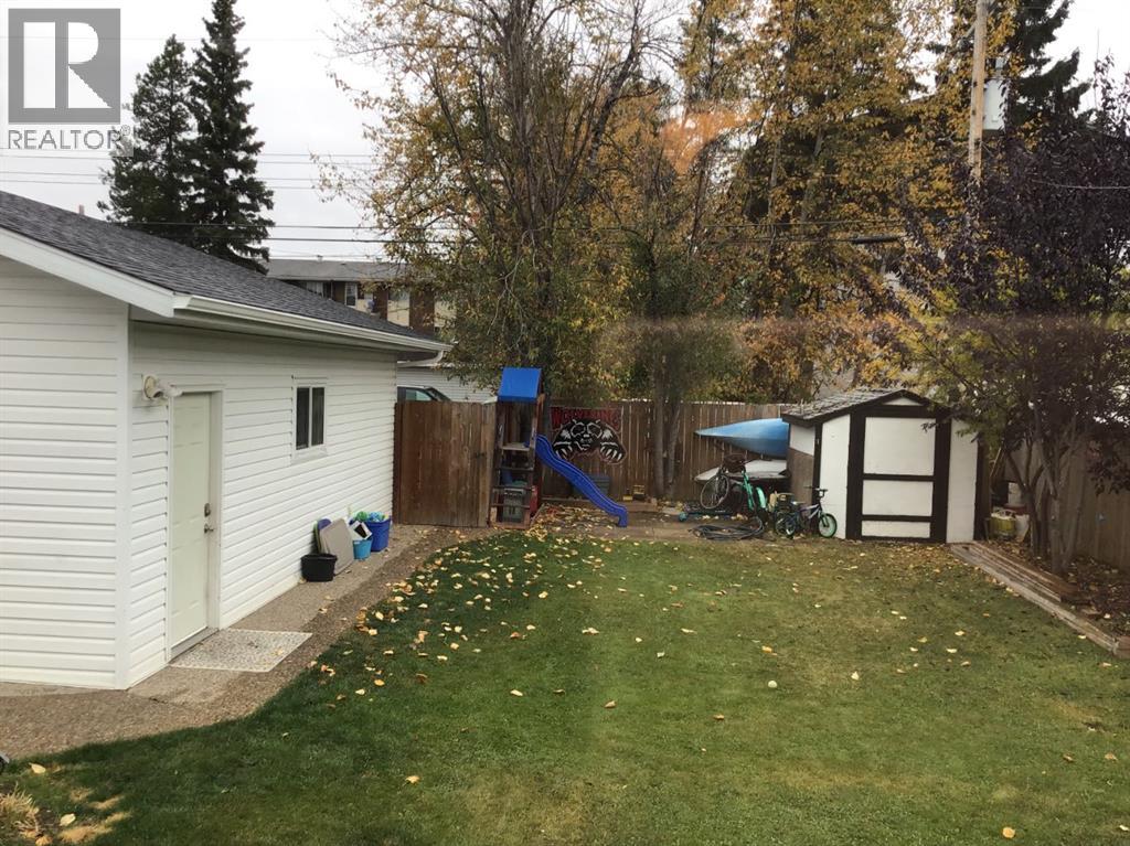 16 Mcleod Drive, Whitecourt, Alberta  T7S 1H4 - Photo 42 - A2262674