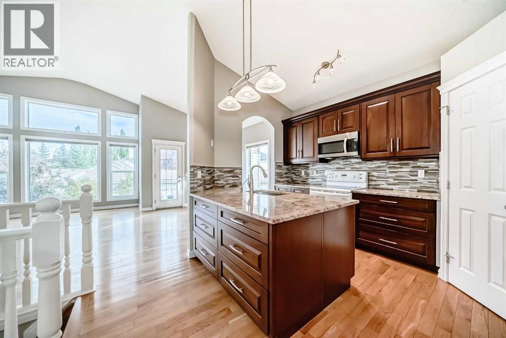 191 West Springs Close Sw, Calgary, Alberta  T3H 5G6 - Photo 4 - A2261974