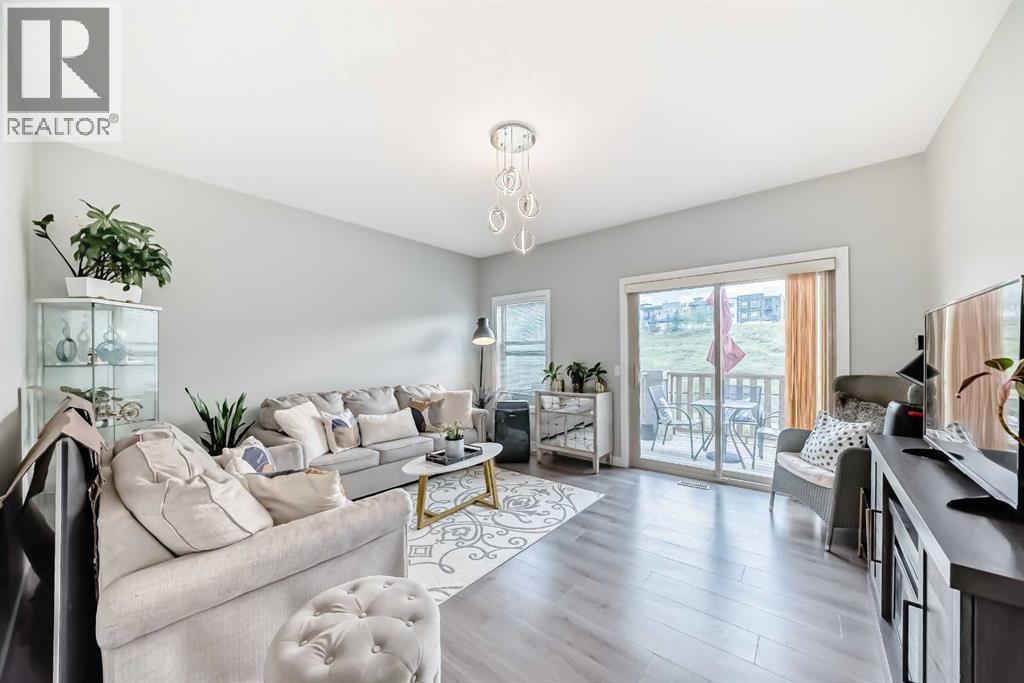 411 Sage Hill Grove Nw, Calgary, Alberta  T3R 0Z8 - Photo 3 - A2263055