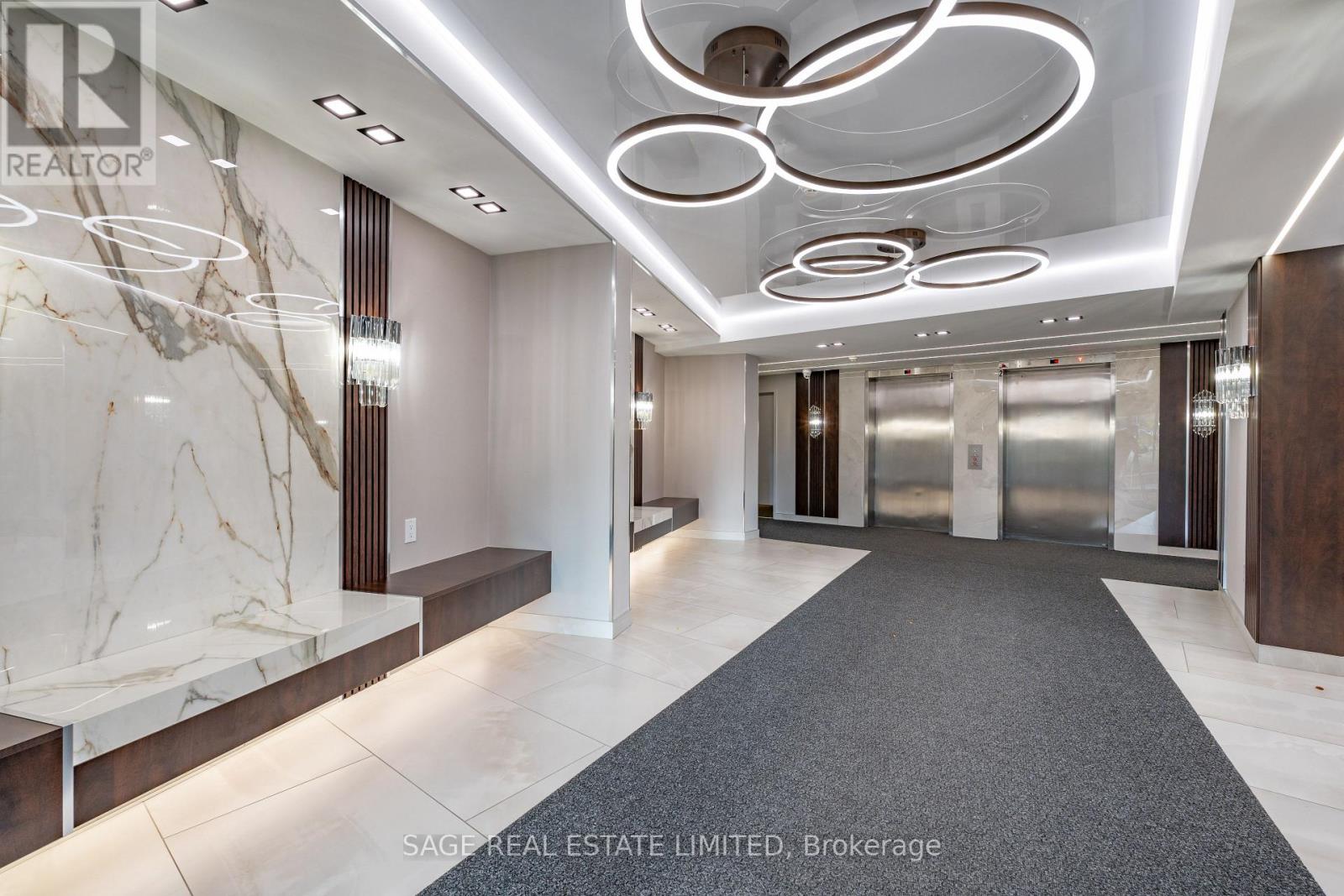 1002 - 30 Harding Boulevard, Richmond Hill, Ontario  L4C 9M3 - Photo 15 - N12474316