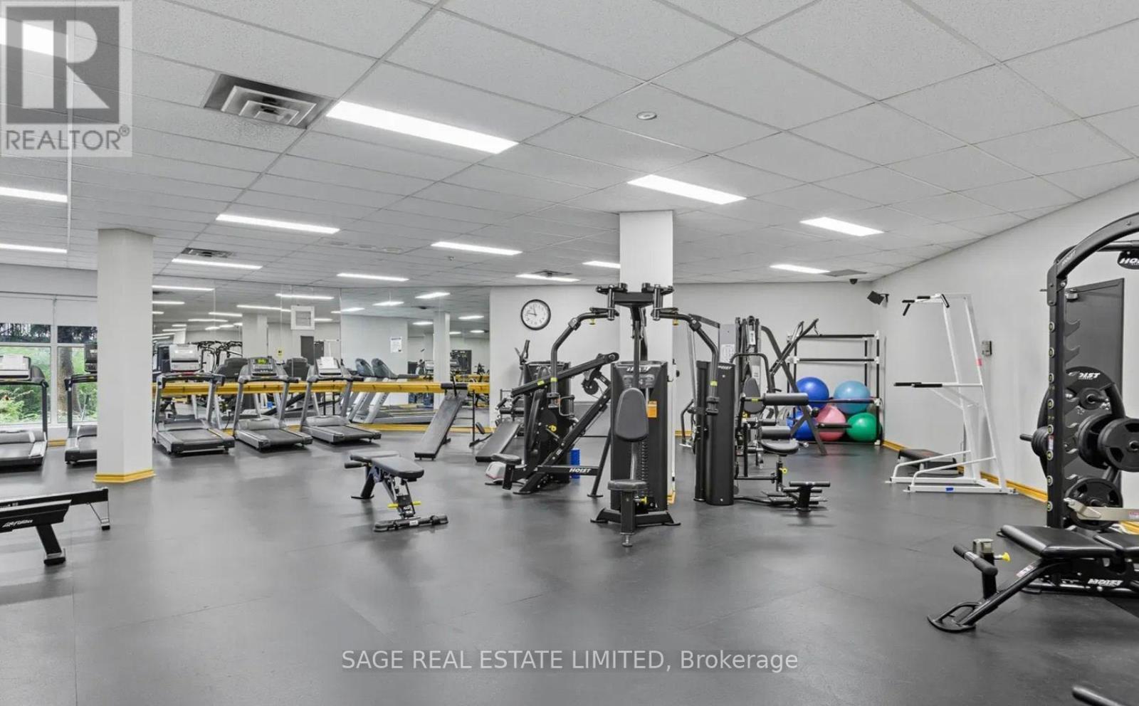 1002 - 30 Harding Boulevard, Richmond Hill, Ontario  L4C 9M3 - Photo 21 - N12474316