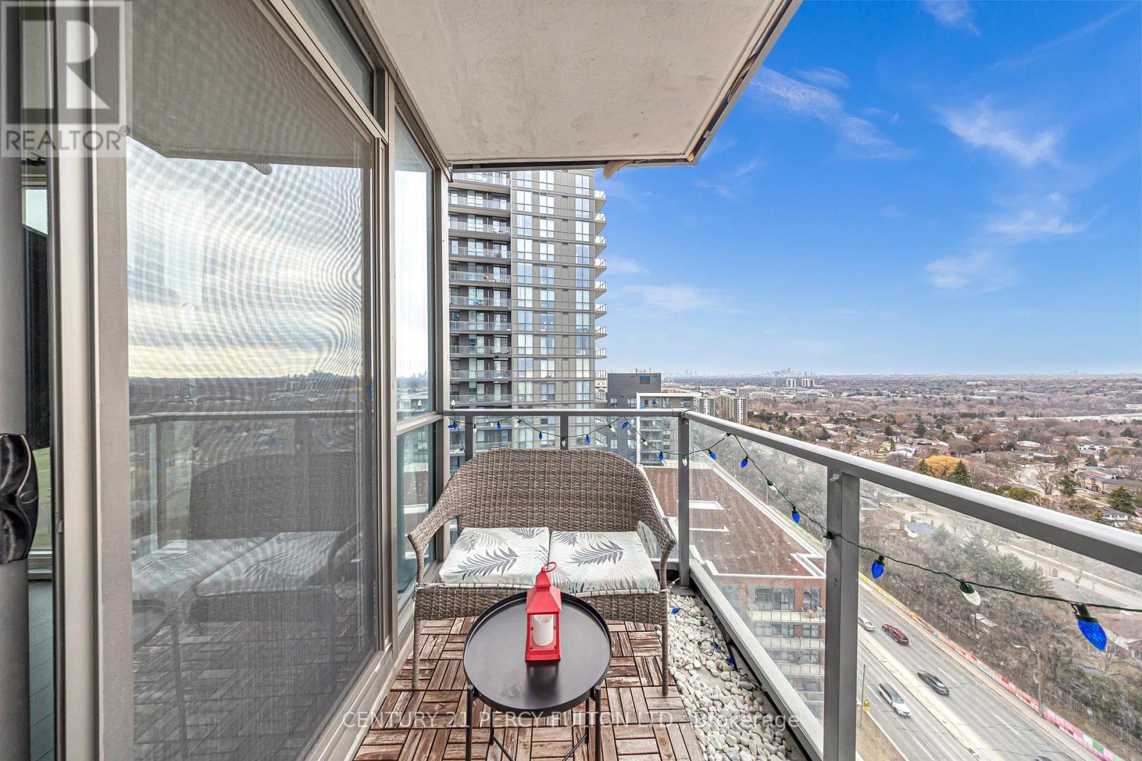 1702 - 50 Forest Manor Road, Toronto, Ontario  M2J 0E3 - Photo 9 - C12520196