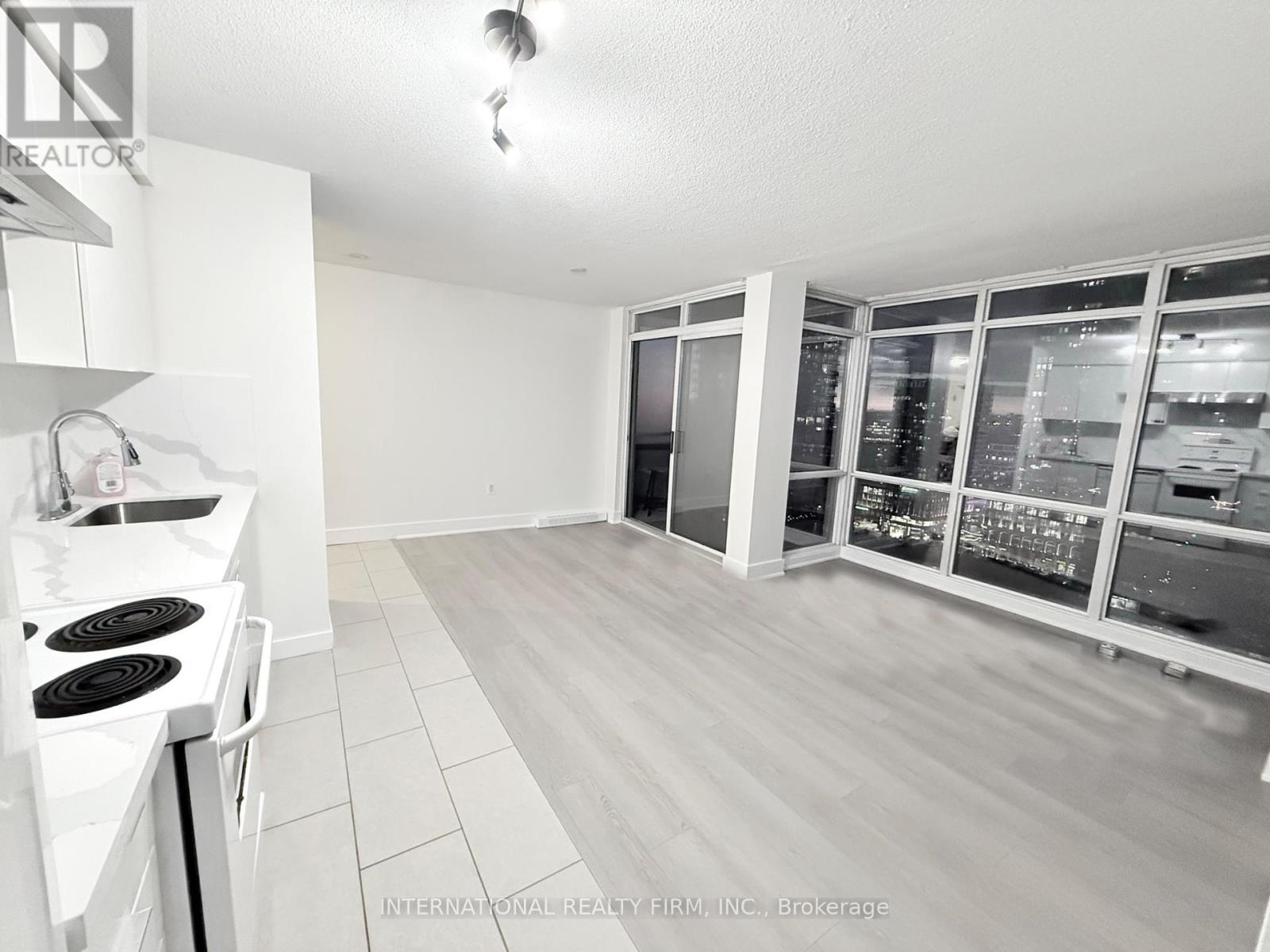 3006 - 15 Fort York Boulevard, Toronto, Ontario  M5V 3Y4 - Photo 18 - C12520206