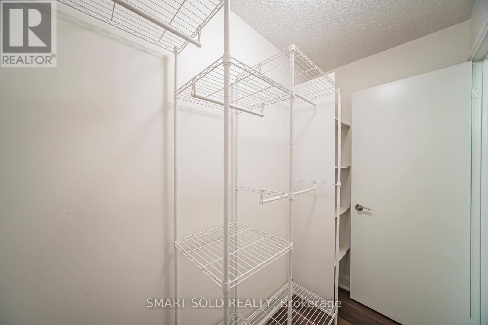 901 - 2191 Yonge Street, Toronto, Ontario M4S 3H8 - Photo 33 - C12520210