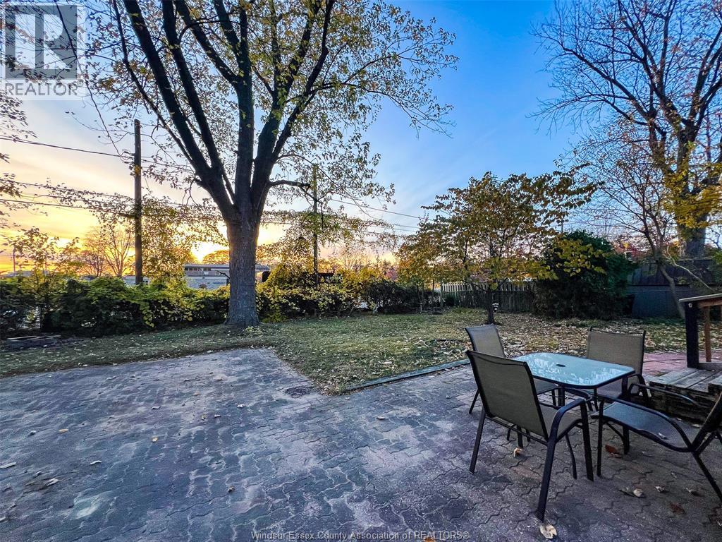 3725 Mckay Avenue, Windsor, Ontario N9E 2S3 - Photo 33 - 25027744