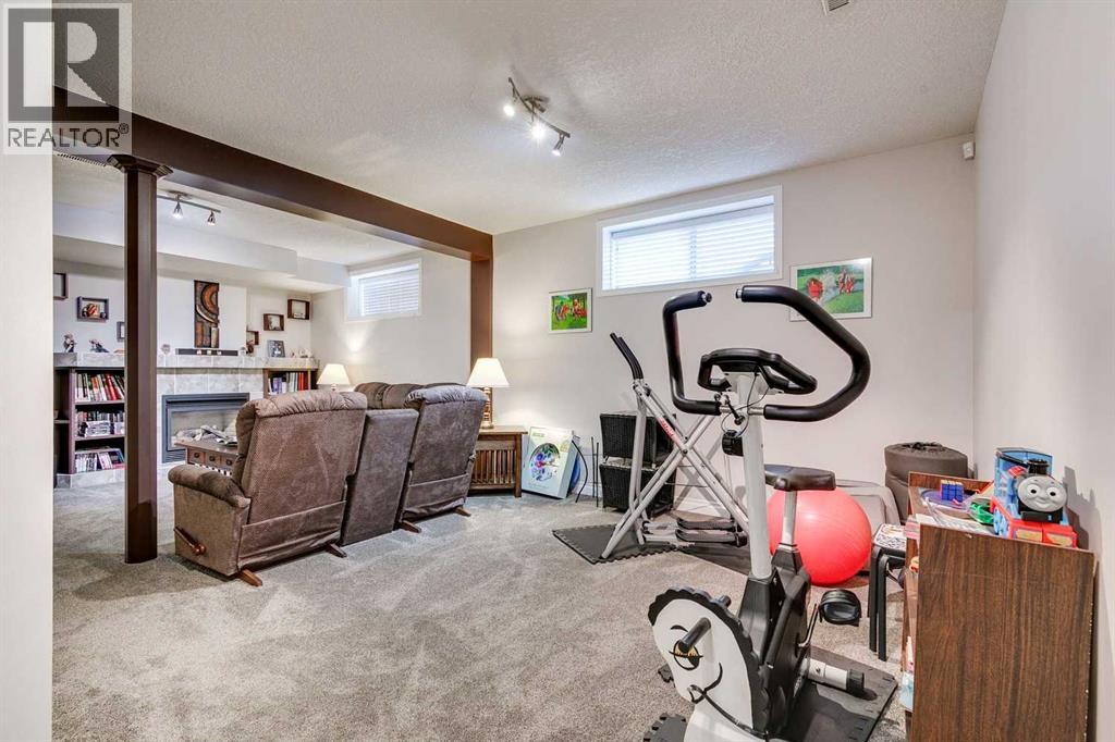 123 Springmere Place, Chestermere, Alberta  T1X 1J2 - Photo 38 - A2269339