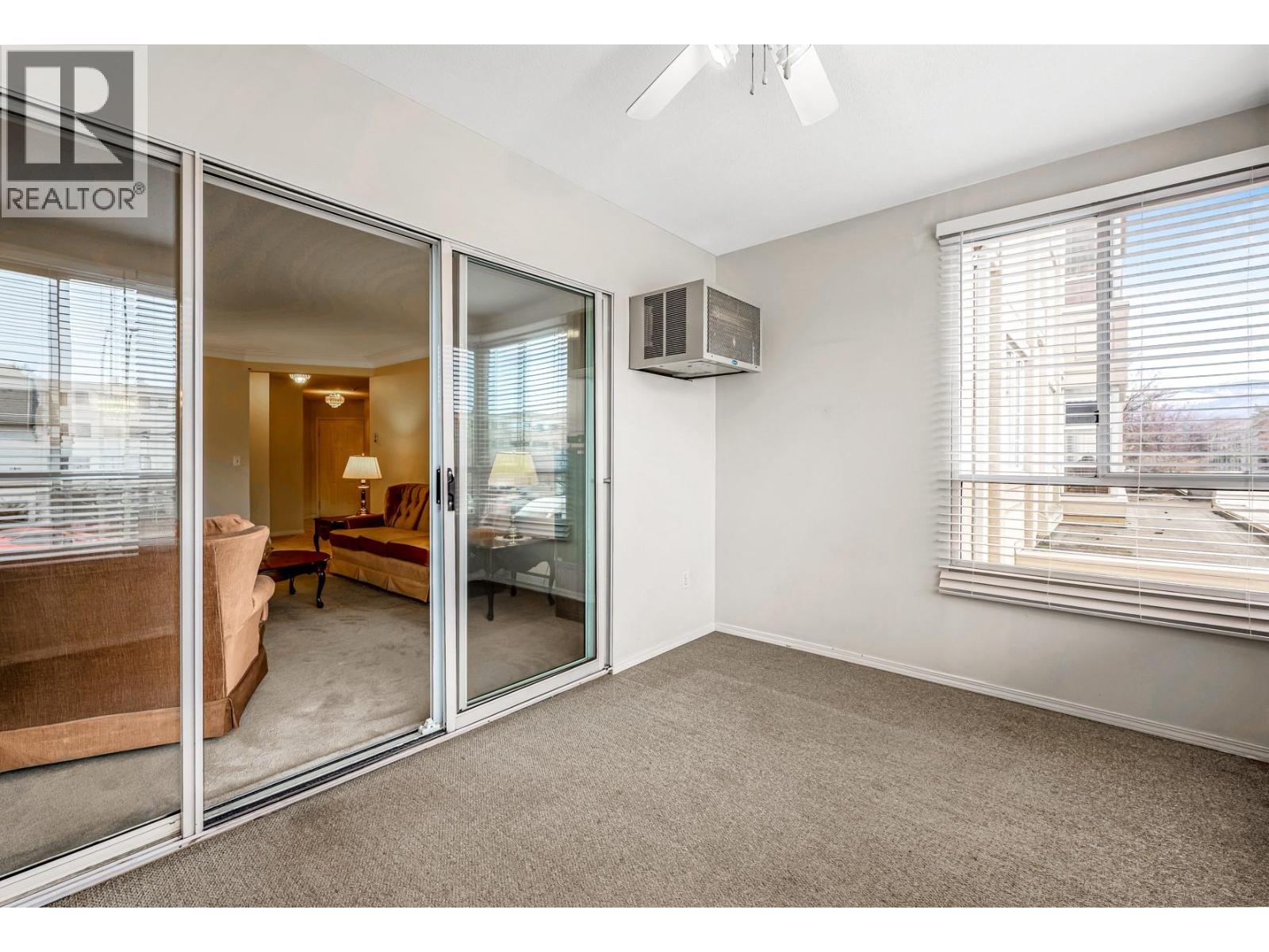 1055 Lawrence Avenue Unit# 102, Kelowna, British Columbia V1Y 6M3 - Photo 28 - 10338277