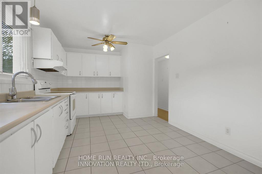 2 - 859 Tavistock Street, Ottawa, Ontario  K2B 5N5 - Photo 10 - X12520226