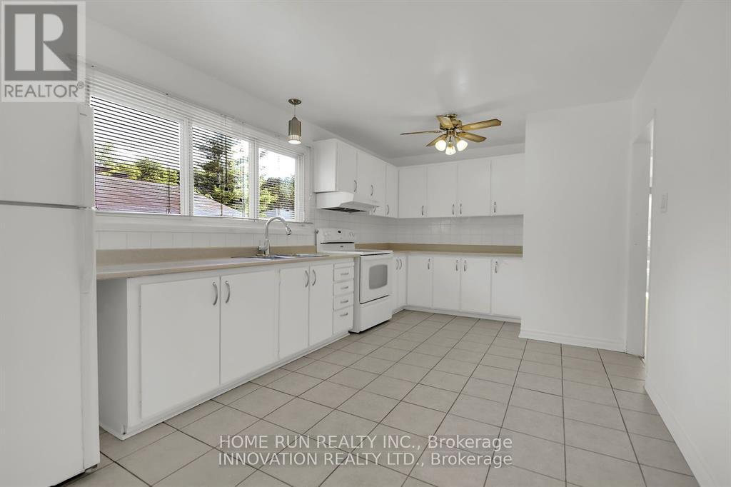 2 - 859 Tavistock Street, Ottawa, Ontario  K2B 5N5 - Photo 8 - X12520226