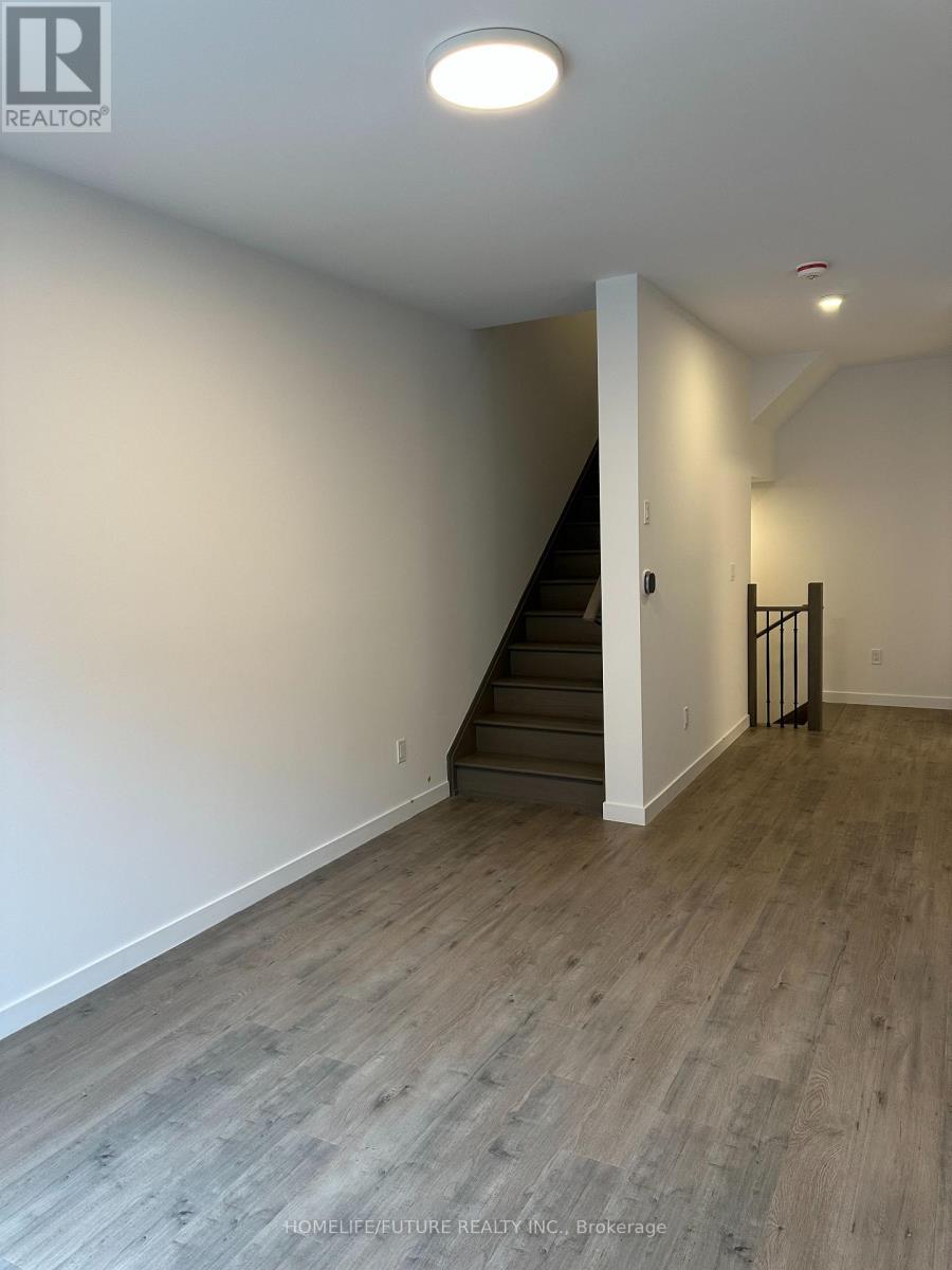 22 - 117 Marydale Avenue, Markham, Ontario  L3S 0A3 - Photo 18 - N12519882