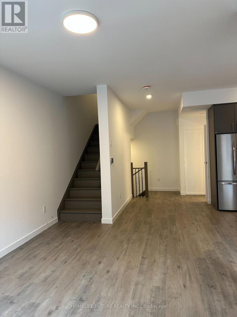 22 - 117 Marydale Avenue, Markham, Ontario  L3S 0A3 - Photo 8 - N12519882