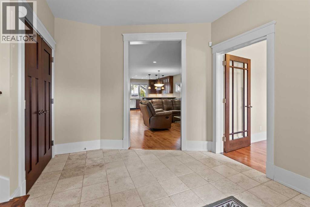 1428 2a Street Nw, Calgary, Alberta  T2M 2X4 - Photo 6 - A2254262