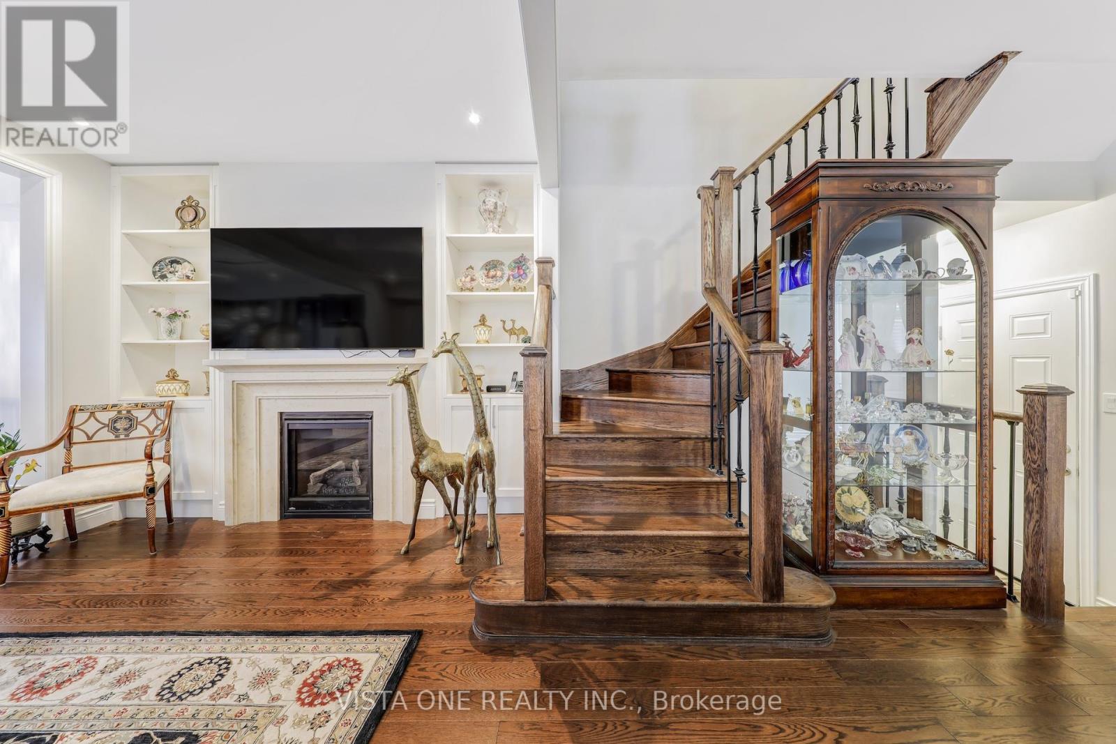 26 Zenith Avenue, Vaughan, Ontario L4H 4K9 - Photo 8 - N12520238