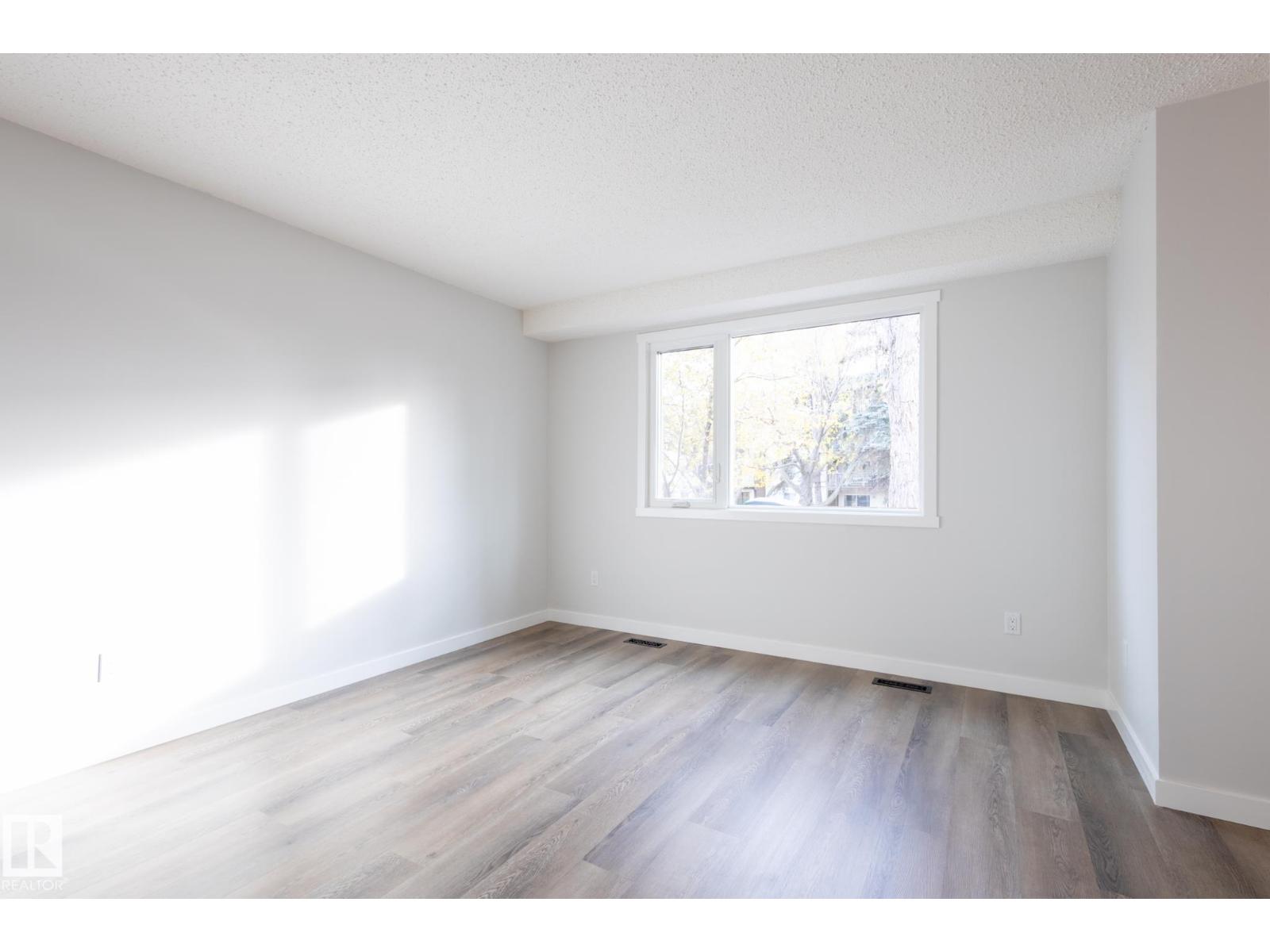 5446 144b Av Nw, Edmonton, Alberta  T5A 3N5 - Photo 15 - E4464685