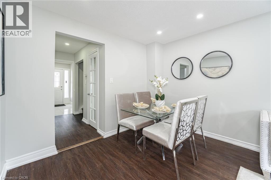 3525 Brandon Gate Drive Unit# 65, Mississauga, Ontario  L4T 3M3 - Photo 6 - 40764727