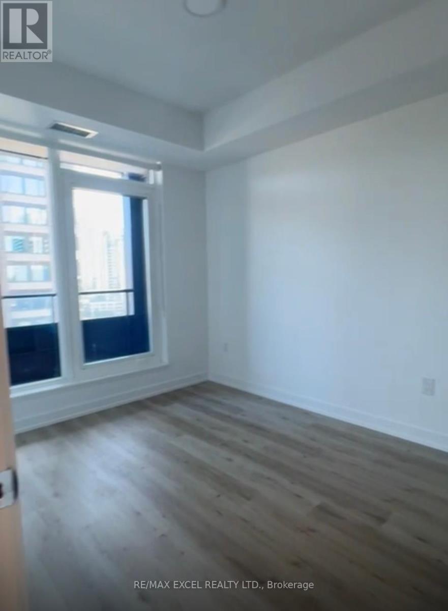 1007 - 395 Square One Drive, Mississauga, Ontario L5B 0P6 - Photo 6 - W12520240